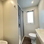 مكان تخييم Village La Sorgente